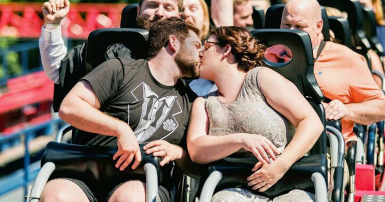 On and Off: The Rollercoaster Love Lives of Hollywood Couples
